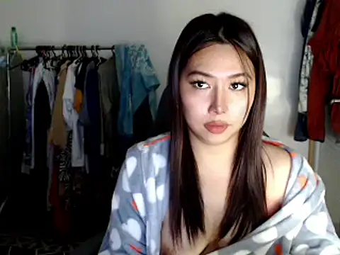 Snapshot of urqueendominant chatting on 02.21.25 urqueendominant online show from 02.21.25