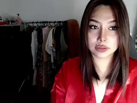 Snapshot of urqueendominant chatting on 03.12.25 urqueendominant online show from 03.12.25