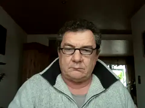 Nobbie444 online show from 11.24.25