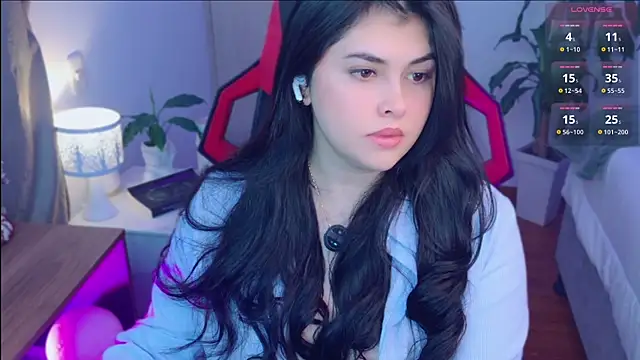 Alyaa s online show from 04.18.26