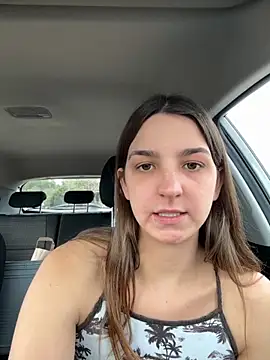 DoriDeluxe66 online show from 10.29.25