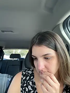 DoriDeluxe66 online show from 11.02.25