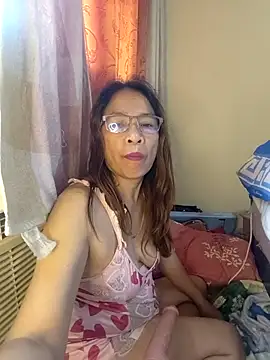 HotsexyNaughtysweetbaby online show from 12.18.25