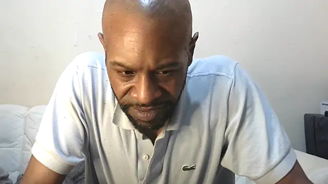 Snapshot of CuzzyB69 chatting on 03.17.26 CuzzyB69 online show from 03.17.26