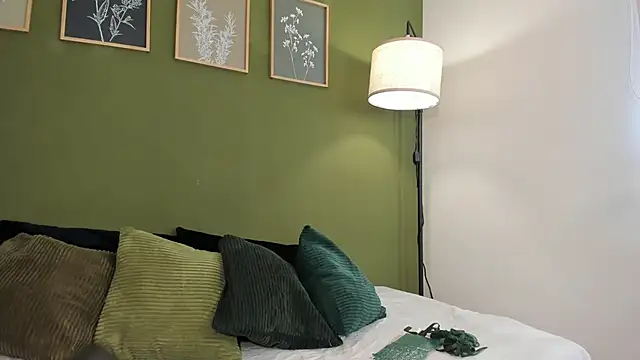 karlye 5 online show from 09.13.25