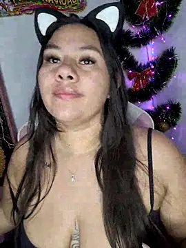 Snapshot of ValerieDiiamond chatting on 01.02.25 ValerieDiiamond online show from 01.02.25