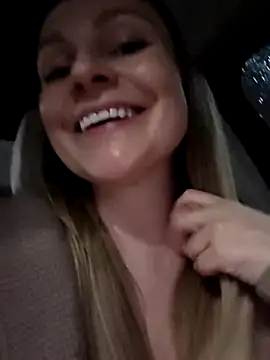 Bondgirl 013 online show from 04.18.26