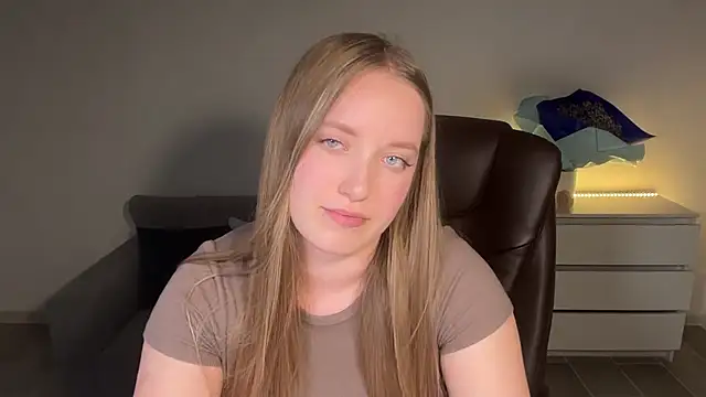 EvaMaddison online show from 07.24.26