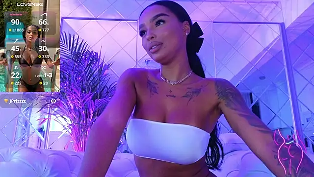 KimiBrown online show from 09.11.25