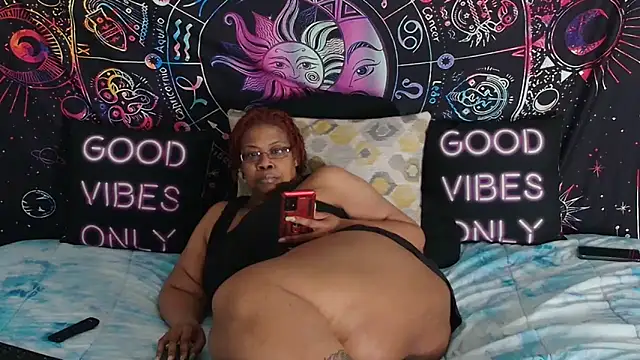 RenaeCumsAlot online show from 04.18.26