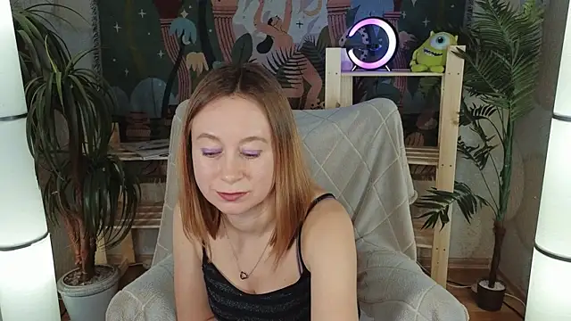 Snapshot of BrookeEvans chatting on 03.14.25 BrookeEvans online show from 03.14.25