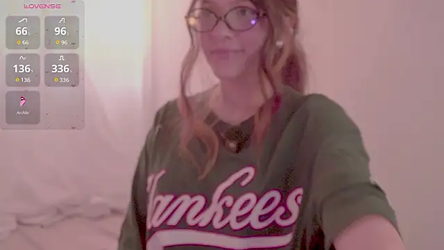 HannaMoom online show from 03.12.26