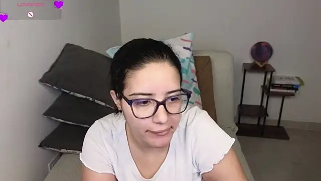 blue  moon  online show from 04.17.26