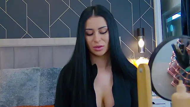 EmyLaveau online show from 02.13.26