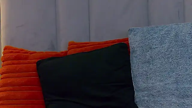 EmyLaveau online show from 03.02.26