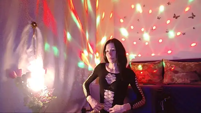 ElysaSun online show from 03.04.26