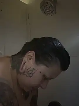 Snapshot of evacheers chatting on 11.21.25 evacheers online show from 11.21.25