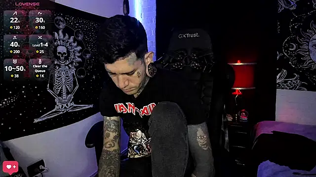 Snapshot of josh__ackerman chatting on 02.25.25 josh ackerman online show from 02.25.25