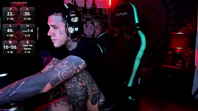 Snapshot of josh__ackerman chatting on 09.27.25 josh ackerman online show from 09.27.25