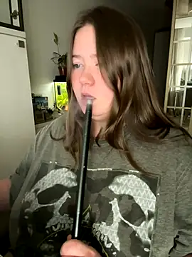 Snapshot of remirann_ chatting on 12.06.24 remirann  online show from 12.06.24