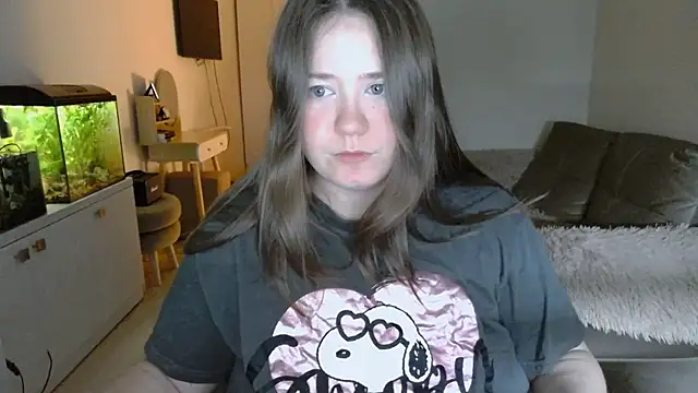 Snapshot of remirann_ chatting on 02.11.25 remirann  online show from 02.11.25