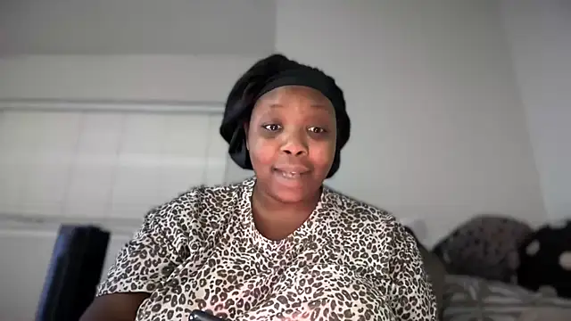 NikkiNoelanii online show from 02.18.26