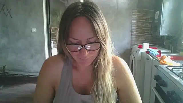 Snapshot of AnyBase chatting on 07.23.26 AnyBase online show from 07.23.26