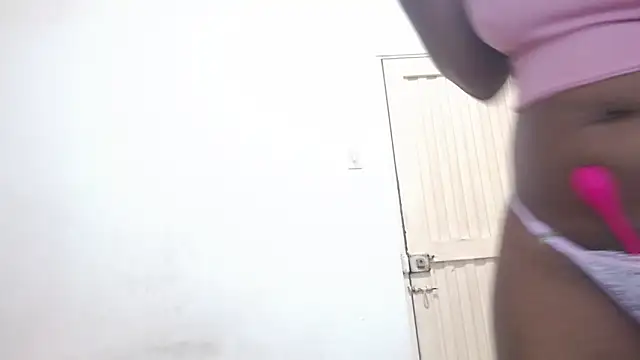 hot and naughty latin online show from 02.19.26