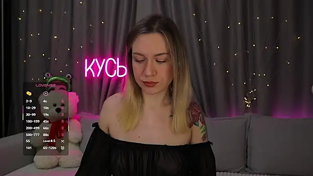  LadyMargo  online show from 02.25.26