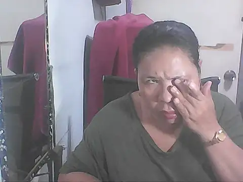 hotwet mama4uxx online show from 01.11.26