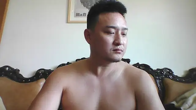 Snapshot of Relei chatting on 05.25.26 Relei online show from 05.25.26