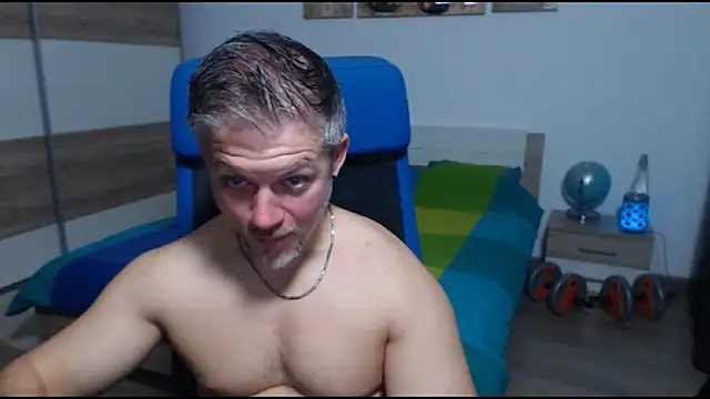 RobbyShawz online show from 10.22.25