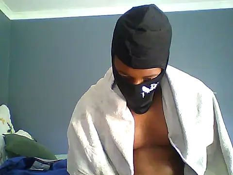 TitularAdaption online show from 12.04.25