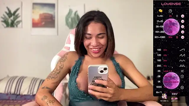 Alaia Pope online show from 02.20.25