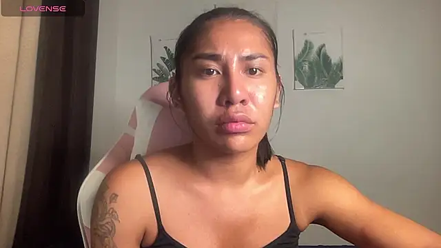 Alaia Pope online show from 06.19.26