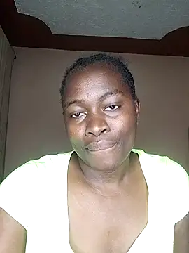 Snapshot of _cutemelania chatting on 10.10.25 cutemelania online show from 10.10.25