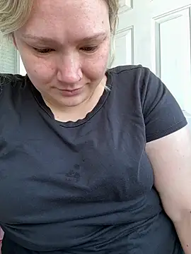 PiggyRose online show from 07.25.26