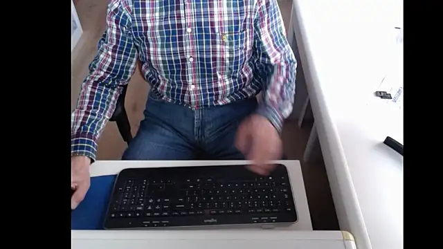 Snapshot of dutchpornking chatting on 02.27.25 dutchpornking online show from 02.27.25