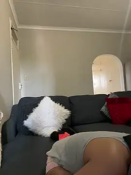 cherrybabe76 online show from 02.14.25