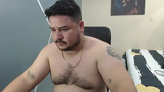 Snapshot of oso_dirty_ chatting on 01.23.25 oso dirty  online show from 01.23.25