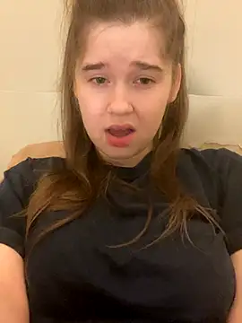 HornyGirlH online show from 10.30.25