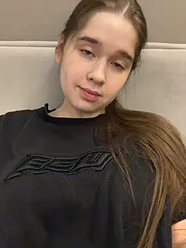 Snapshot of HornyGirlH chatting on 03.02.26 HornyGirlH online show from 03.02.26