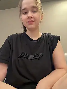 HornyGirlH online show from 03.14.26