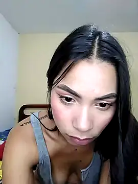 iamemmablake online show from 12.20.24