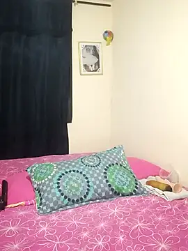 iamemmablake online show from 10.25.25