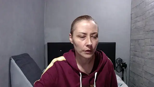 cataanderson  online show from 04.07.26