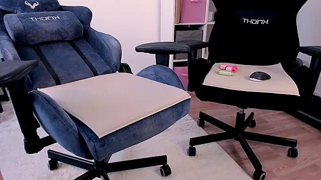 hotblonds online show from 02.02.26