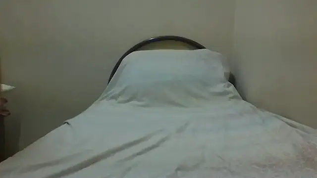 Annerae online show from 12.08.24