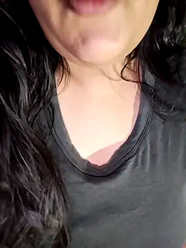 Annerae online show from 11.16.25