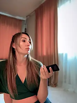 YOUR-KARINA online show from 11.03.25